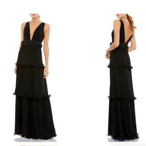 MAC DUGGAL PLUNGE NECK ROSETTE DETAIL PLEATED A-LINE BLACK GOWN sz 6